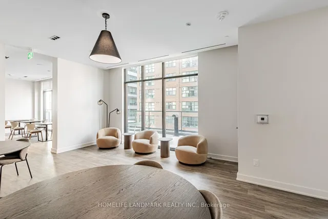 Additional image 30 of 65 Mutual St Unit 2501