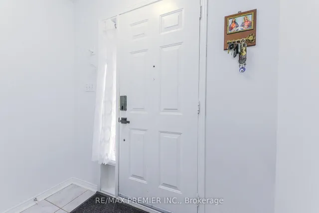 Additional image 9 of 77 Wilmont Crt