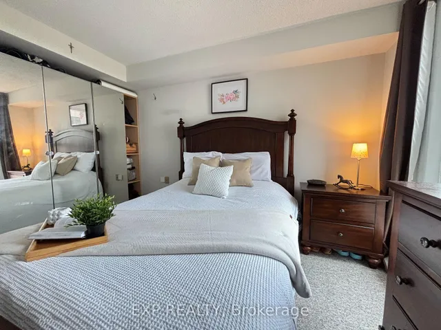 Additional image 11 of 725 King St Unit 705