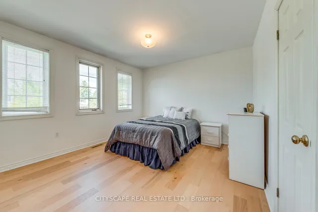 Additional image 19 of 3 Midcroft Dr