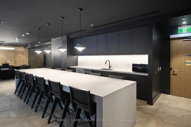 Additional image 35 of 195 McCaul St Unit 1511