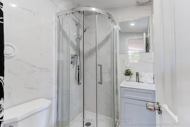 Additional image 22 of 34 Merrian Rd