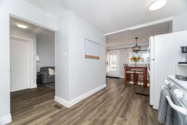 Additional image 11 of 552 PINEDALE Ave