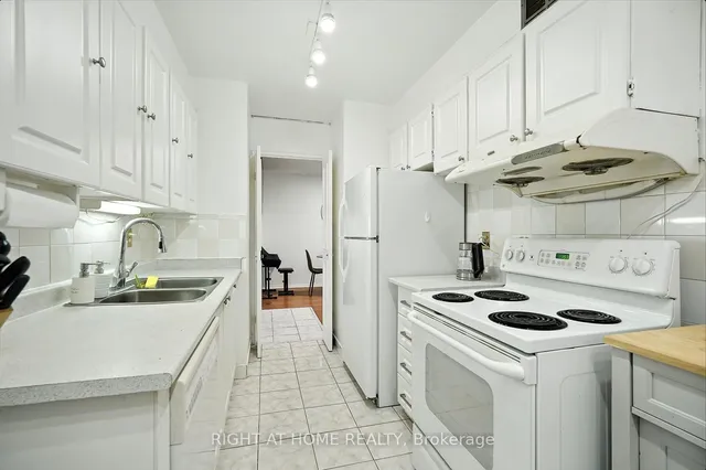 Additional image 19 of 45 Silver Springs Blvd Unit 902