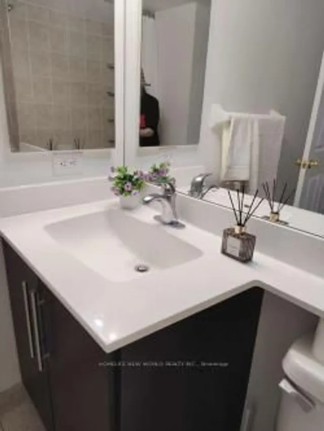 Additional image 13 of 25 Greenview Ave Unit 2321