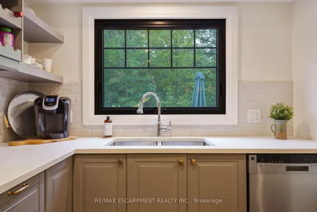 Additional image 14 of 49 Ann St