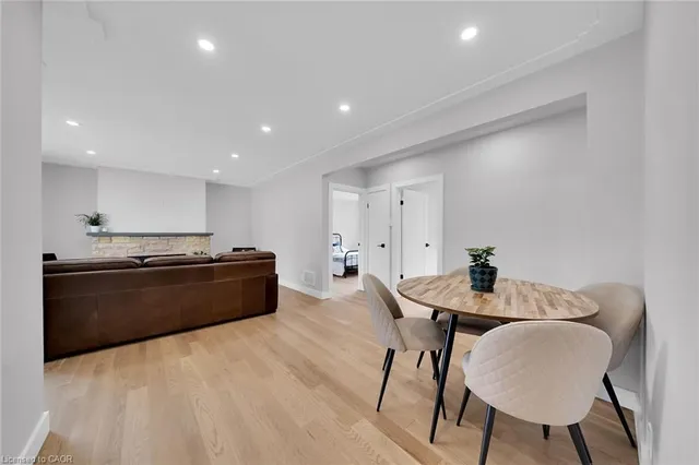 Additional image 9 of 441 Elmwood Ave