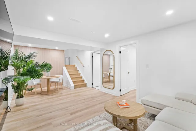 Additional image 39 of 1504 Kenilworth Cres