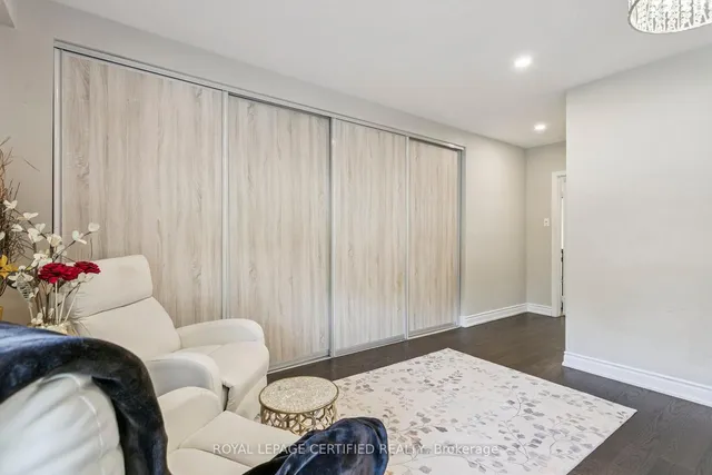 Additional image 20 of 462 The Kingsway