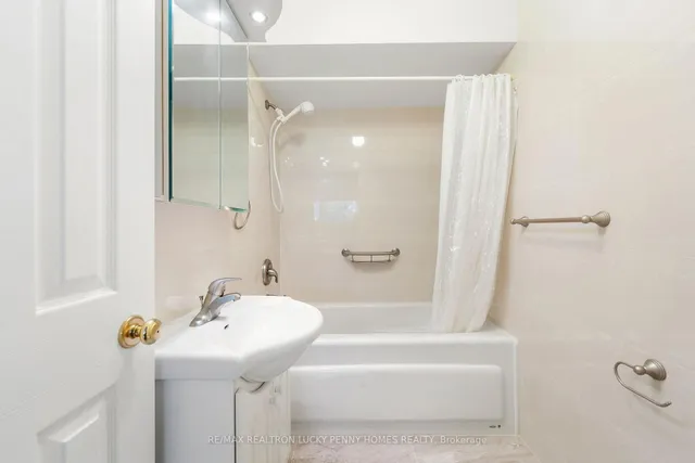 Additional image 18 of 25 Silas Hill Dr