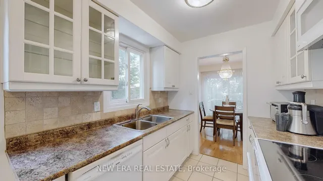 Additional image 22 of 7227 Joliette Cres