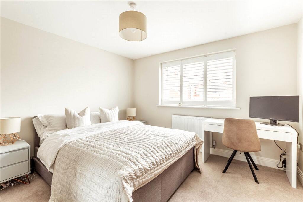 Additional image 5 of Folly Lane, St. Albans, Hertfordshire, AL3