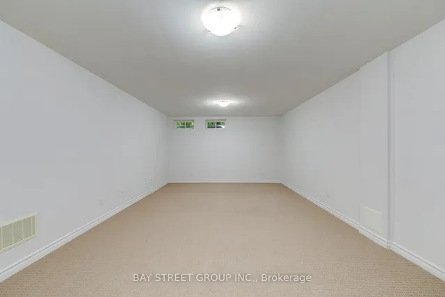 Additional image 32 of 371 Athabasca Common