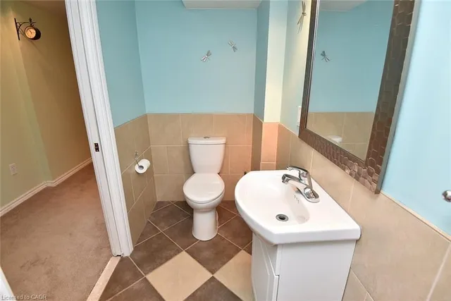 Additional image 37 of 485 Green Rd Unit 37