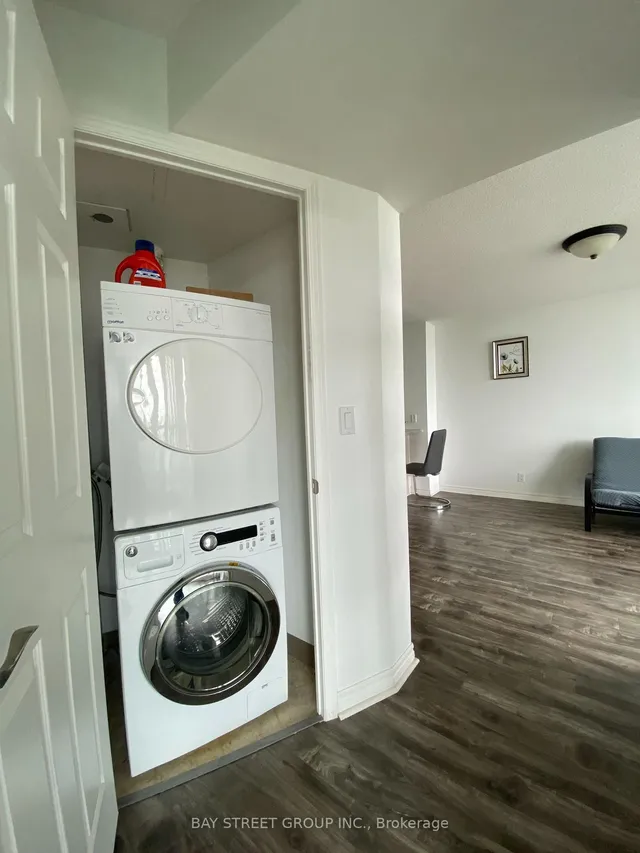 Additional image 8 of 68 Grangeway Ave Unit 1206