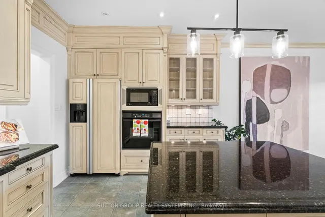 Additional image 11 of 45 Algarve Cres