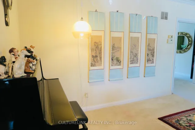 Additional image 6 of 568 Cummer Ave