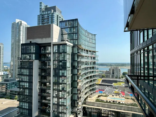 Additional image 18 of 25 Capreol Crt Unit 2002