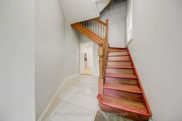 Additional image 35 of 13 Simpson Ave