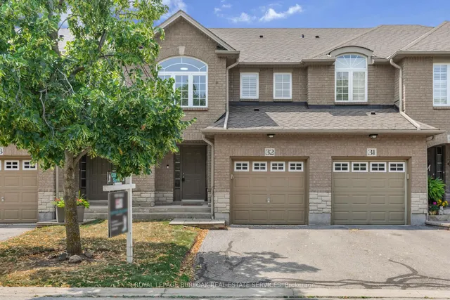130 Robert St Unit 32