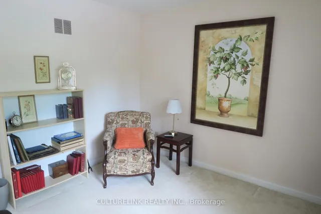 Additional image 14 of 568 Cummer Ave