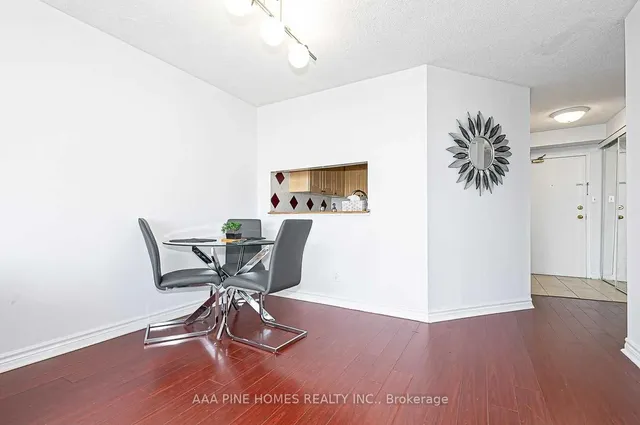 Additional image 12 of 2550 Lawrence Ave Unit #1111