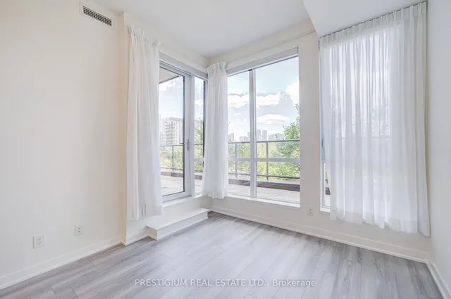 Additional image 27 of 170 Sumach St Unit 418