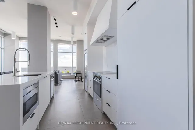 Additional image 28 of 500 Brock Ave Unit 906