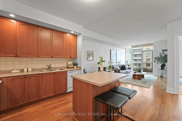 Additional image 5 of 5229 Dundas St Unit 2002