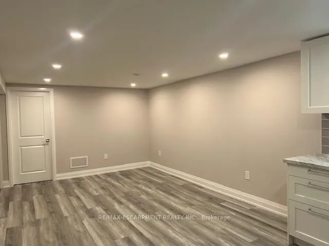 Additional image 3 of 699 NINTH Ave
