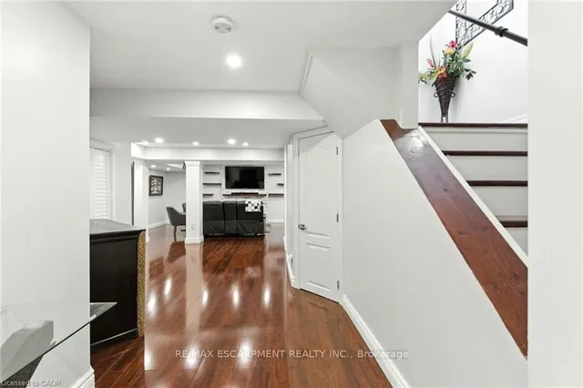 Additional image 36 of 11 Silverspring Cres