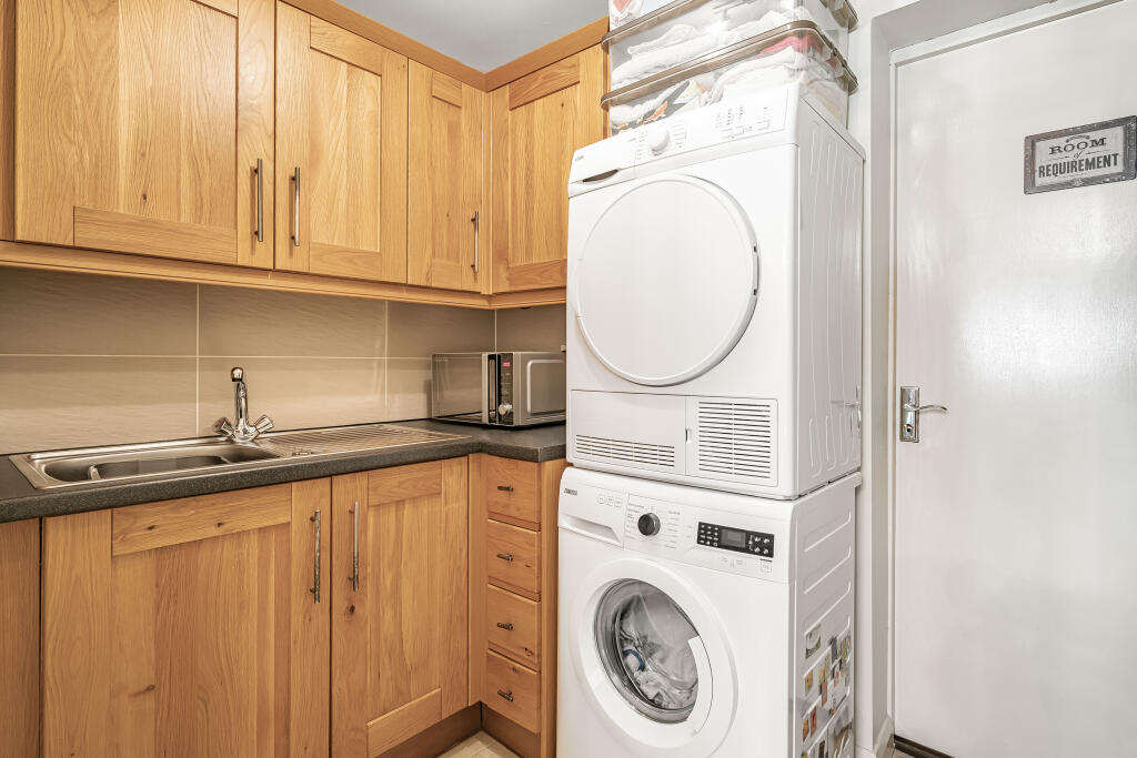 Additional image 7 of Reddings, Welwyn Garden City, AL8