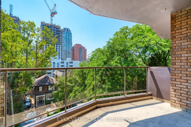 Additional image 43 of 350 Lonsdale Rd Unit 508