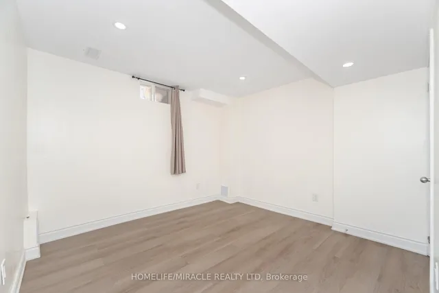 Additional image 37 of 7 Aldenham St