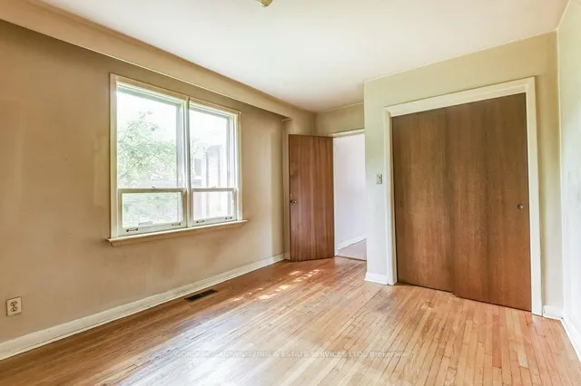 Additional image 32 of 97 Mc Roberts Ave