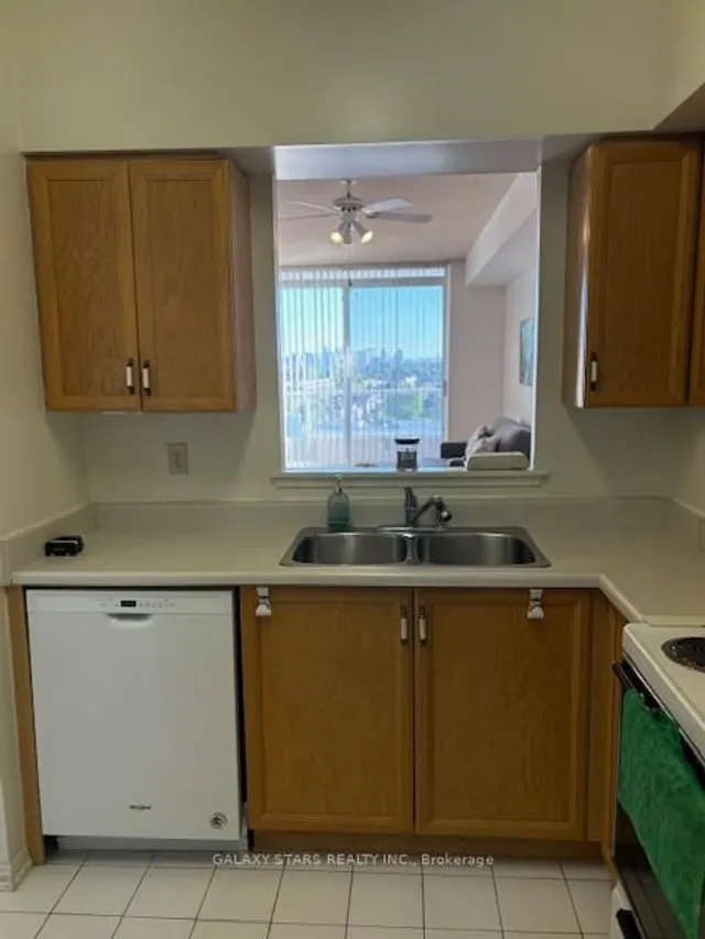 Additional image 4 of 400 Mclevin Ave Unit 1012