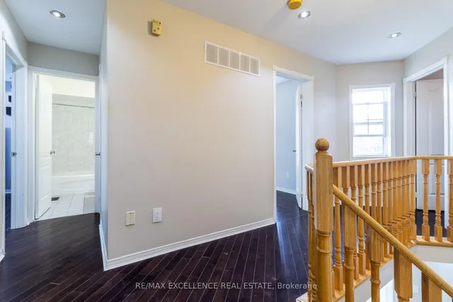 Additional image 26 of 40 Monaco Crt