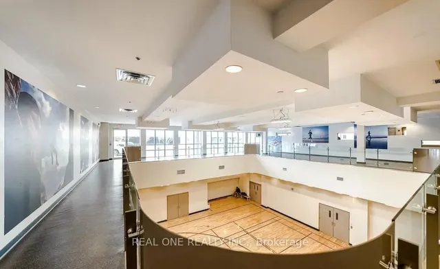 Additional image 33 of 50 Absolute Ave Unit 405