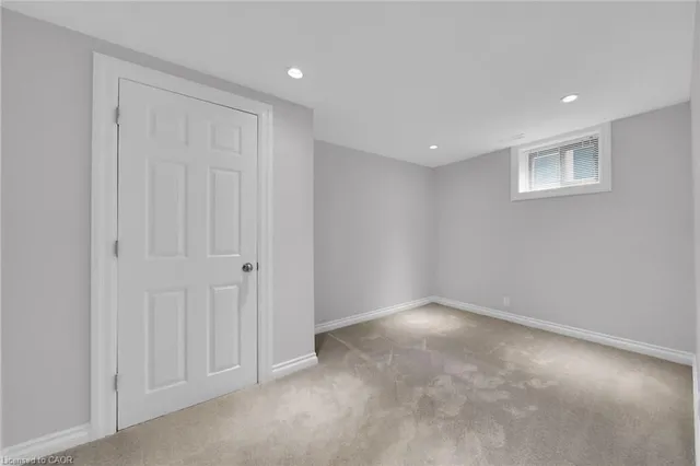 Additional image 27 of 441 Elmwood Ave