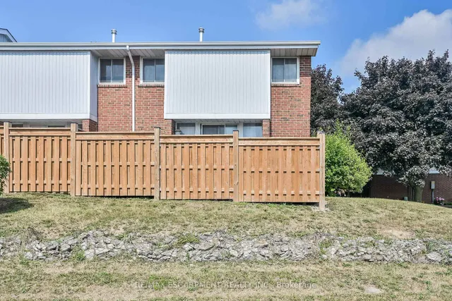 Additional image 23 of 25 Redbury St Unit 18