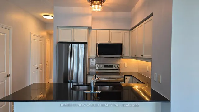 Additional image 6 of 58 Marine Parade Dr Unit 1101