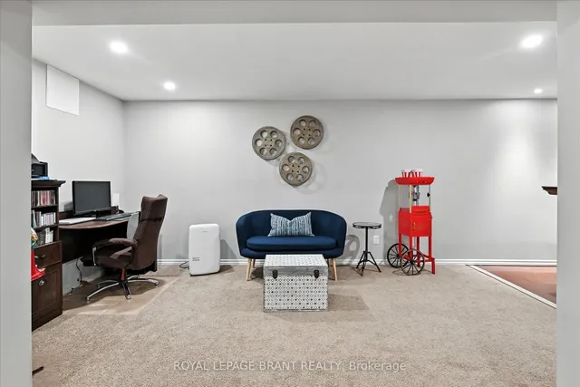 Additional image 34 of 479 Taylor Cres