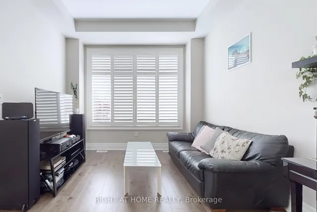 Additional image 6 of 421 Ginger Gate