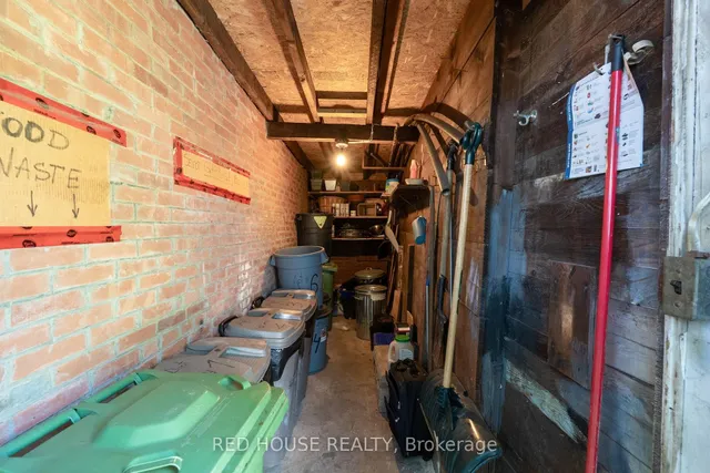 Additional image 49 of 55 Balsam Ave