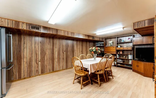 Additional image 31 of 1468 Wilson Ave