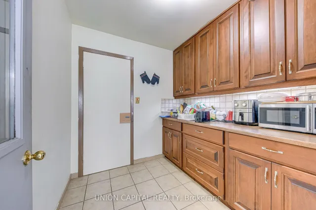 Additional image 35 of 1060 Glendor Ave