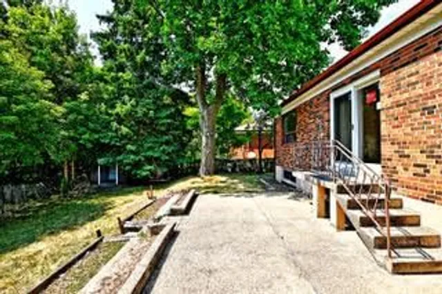 Additional image 33 of 19 Skipton Crt