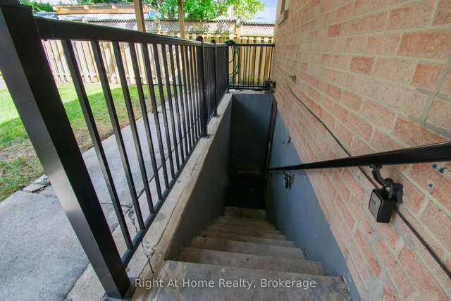 Additional image 30 of 63 Martindale Cres