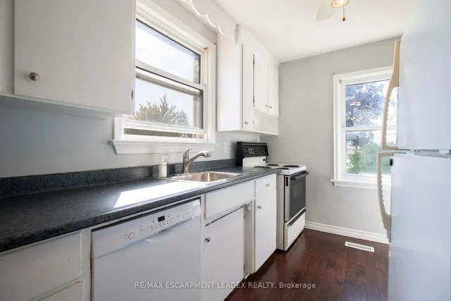 Additional image 15 of 22 Nancy St