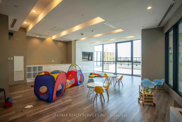 Additional image 29 of 35 Watergarden Dr Unit 918